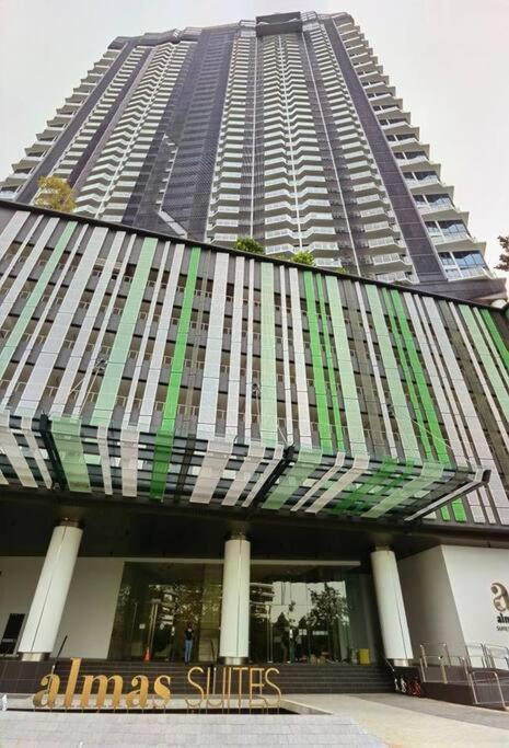 C0704 Almas Suite Seaview & Netflix Stay นุสาจายา ภายนอก รูปภาพ
