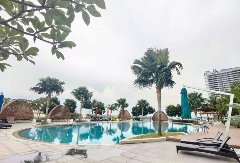 C0704 Almas Suite Seaview & Netflix Stay นุสาจายา ภายนอก รูปภาพ
